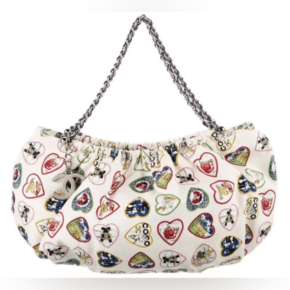 ❤️SOLD❤️NEW CHANEL HEARTS CC CANVAS SHOULDER BAG
